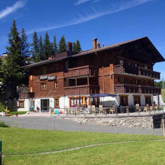 Pension Berger in Oberlech im Sommer